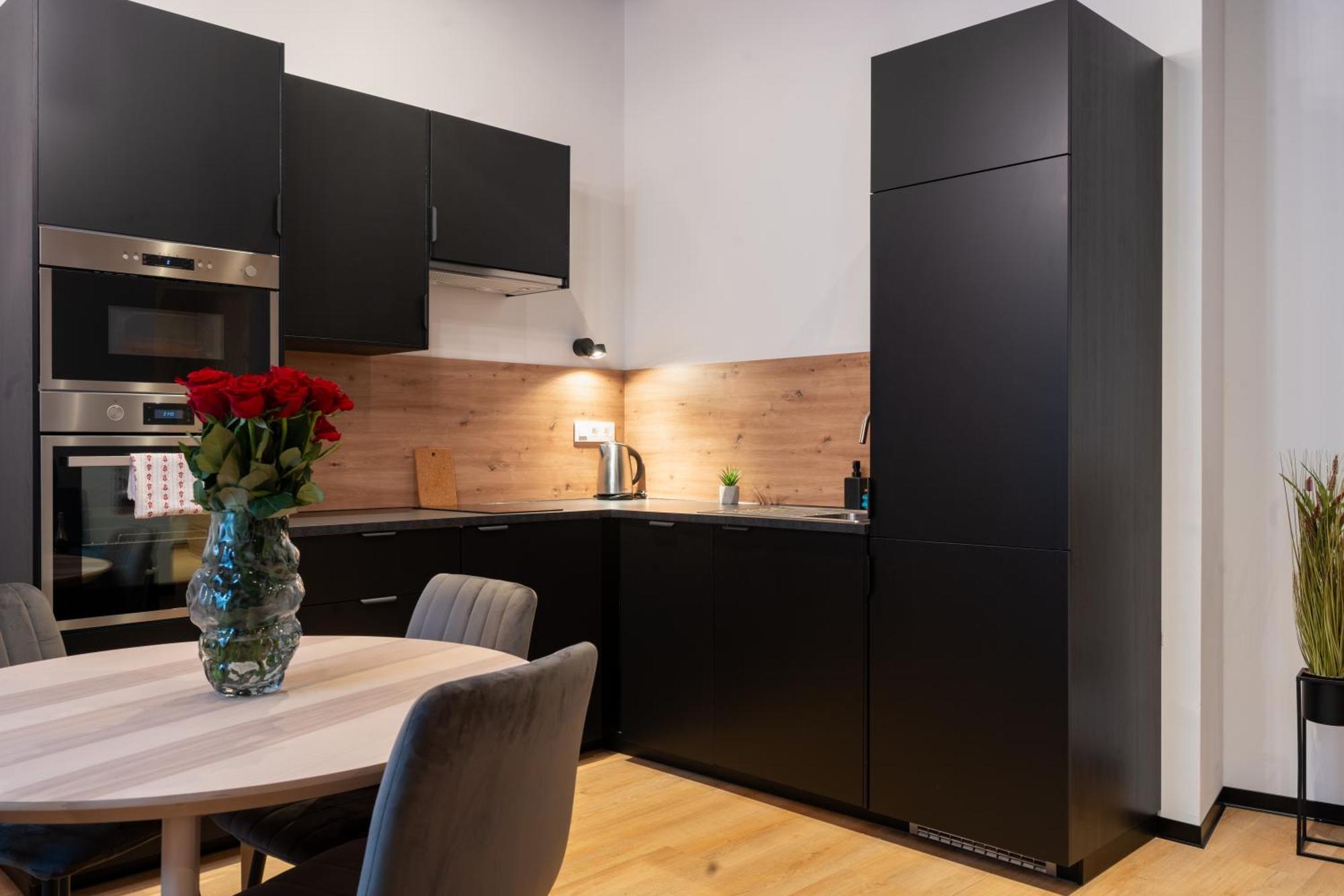 Hviezdoslavova Apartments, Trnava Centre, Parking Available Buitenkant foto