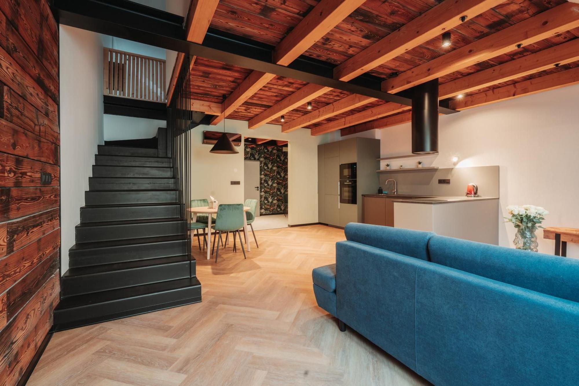 Hviezdoslavova Apartments, Trnava Centre, Parking Available Buitenkant foto