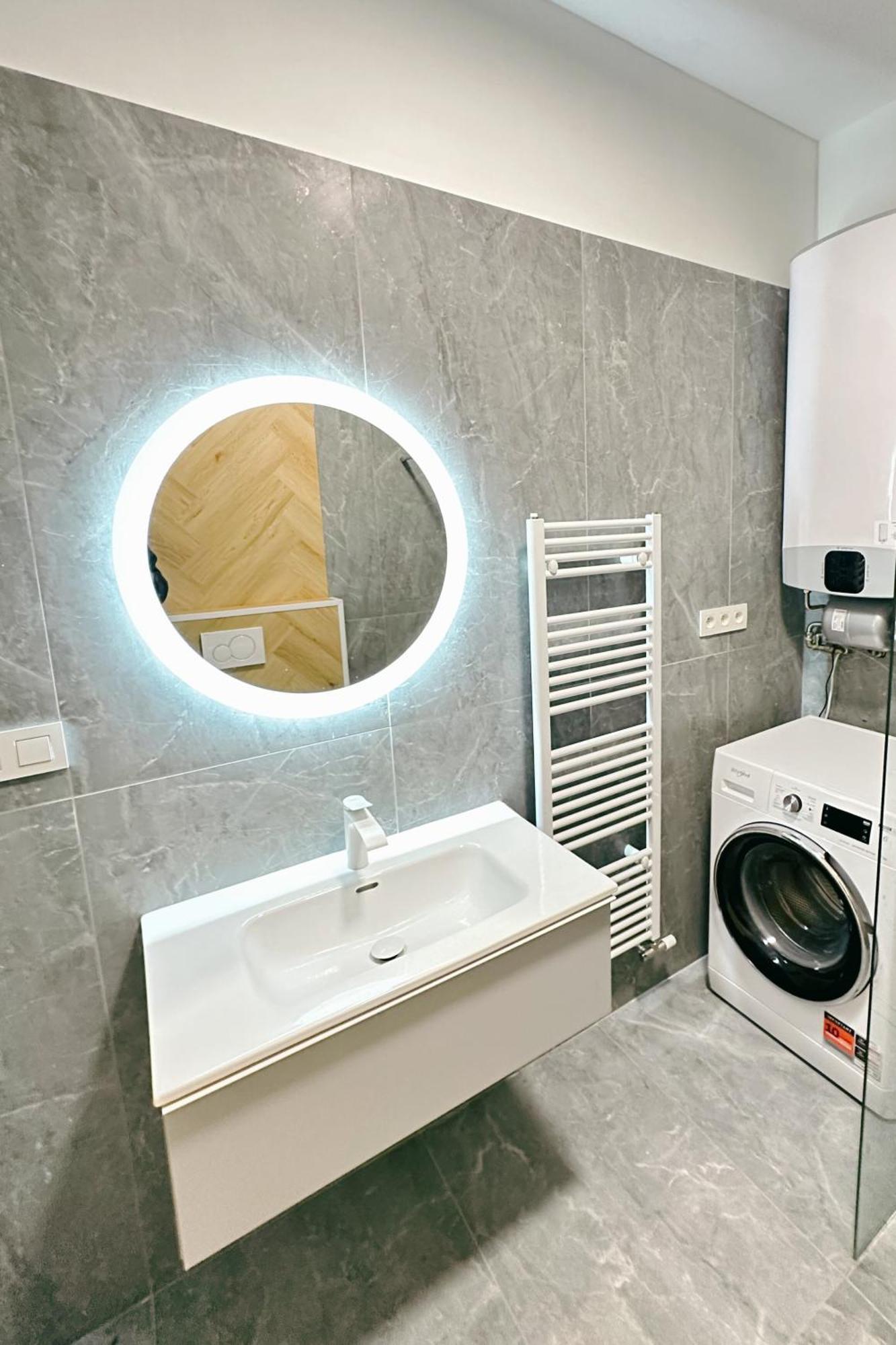 Hviezdoslavova Apartments, Trnava Centre, Parking Available Buitenkant foto